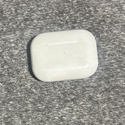 Apple AirPods Pro 2nd Generation MagSafe Wireless Charging Case Lightning, White