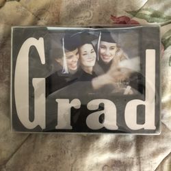 Graduation Frame