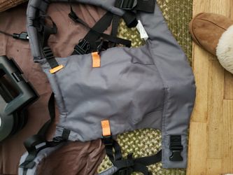 Infantino baby carrier