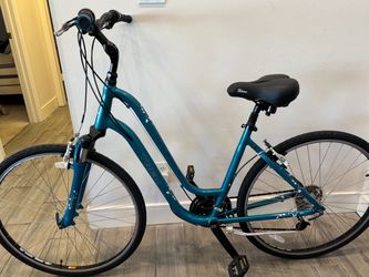 Trek Verve Hybrid Step Thru Bike Trail Fun Tuned Ready/Ride