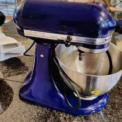 KitchenAid Tilt Head Mixer Blue Model Ksm90 Bowl And Attachments 