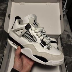 Military Black 4 size 8.5 