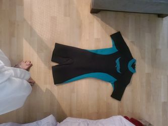 WETSUIT MEDIUM PERFECT