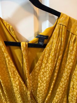 Yellow dress