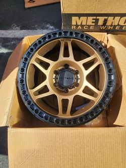 New 17" METHOD RACING WHEELS MR106 BRONZE TRUE BEAD LOCKS Chevy GMC Toyota
