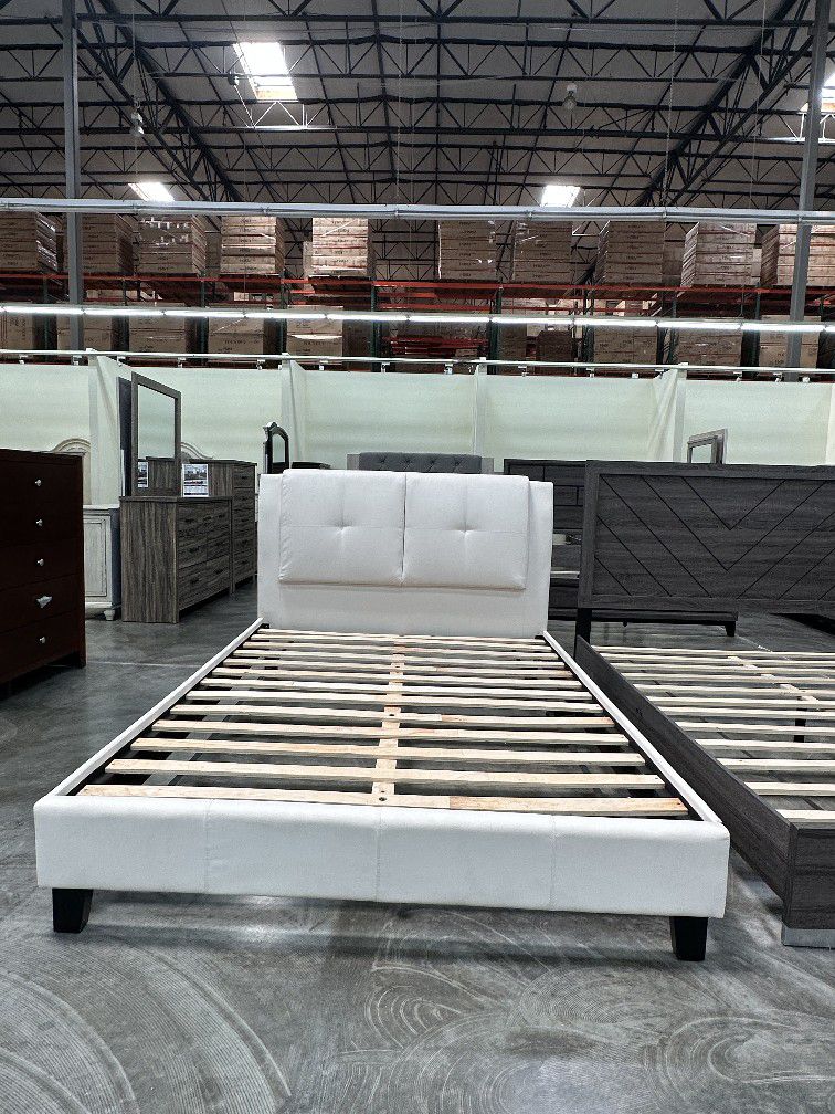 Queen Size White Platform Bed With Orthopedic Included 