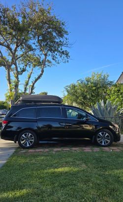 Honda odyssey 2014 touring