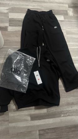 Alo Yoga Black Sweatpants with Tags