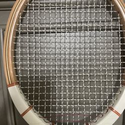 Vintage, sportswear, tennis racket