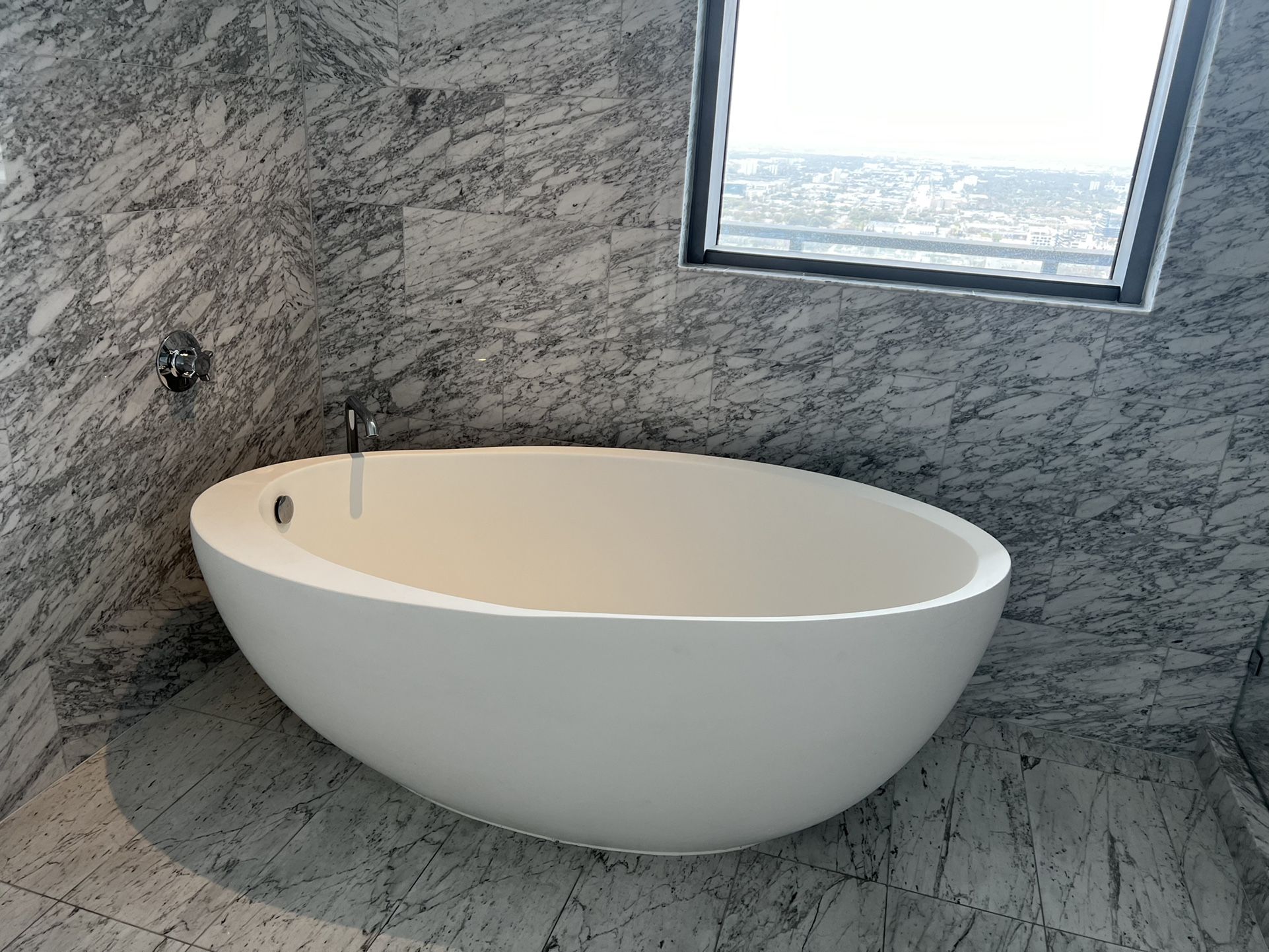 Waterworks .25 70" x 40" x 29" Freestanding Oval Bathtub