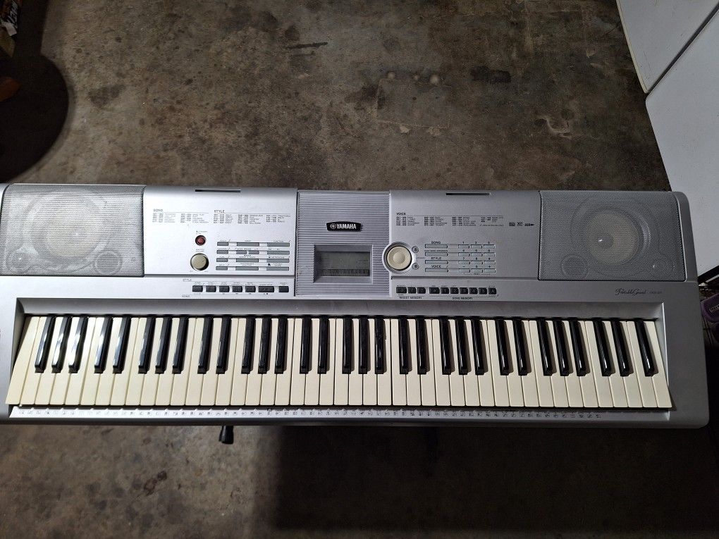 Yamaha Portable Grand Keyboard