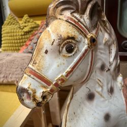 Vintage ‘40’s MOBO Bronco-Beautiful Patina! Photographers!