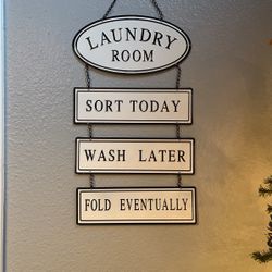 Aluminum Laundry Room Sign