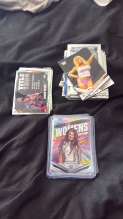 Wrestling card lot