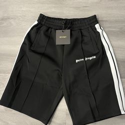 Palm Angles Shorts Size XL