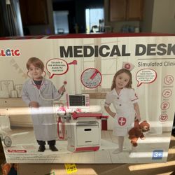 Child’s Play Medical Desk