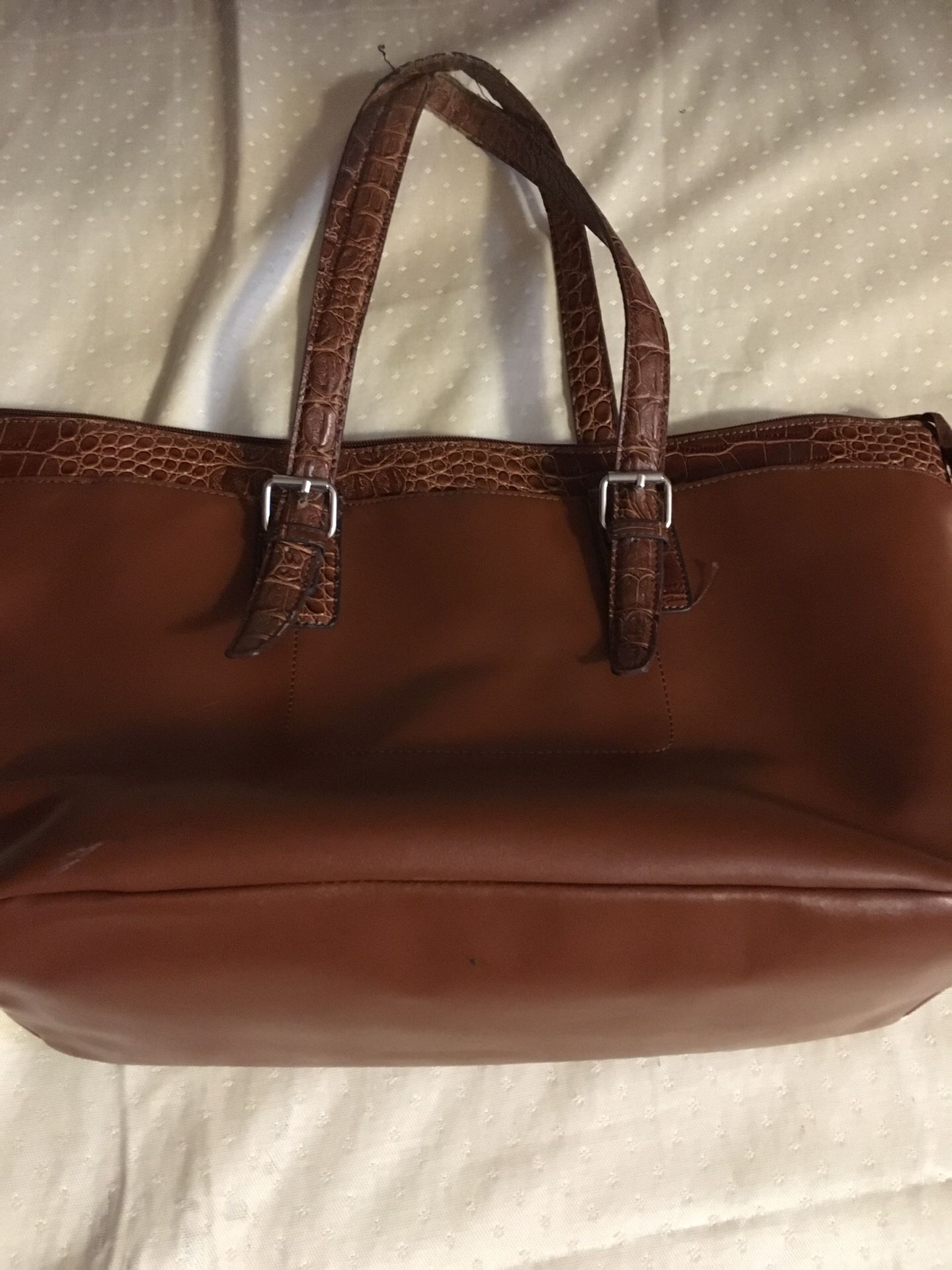 Hand Bag padded inside for computer