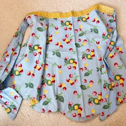 VTG Apron Cherries And dots