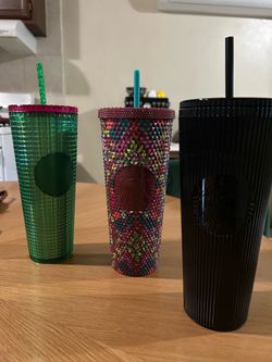 Starbucks cups