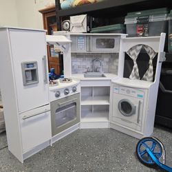 Kidkraft Kids Play Kitchen