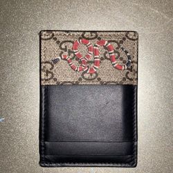 Used Gucci Wallet