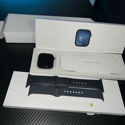 Apple Watch Series 9 45mm +GPS 