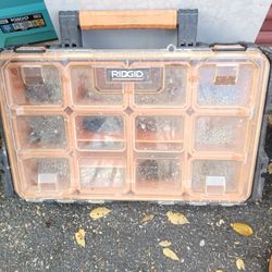 Ridgid 12 Space Storage