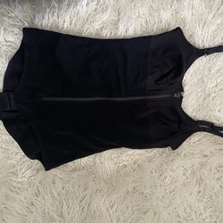 Size Small Faja