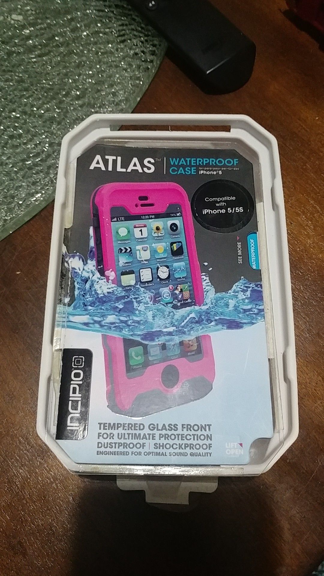 Waterproof iPhone 5 case cover