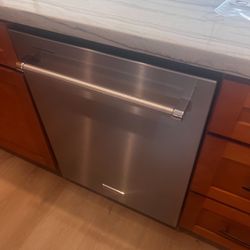 Almost New KitchenAid  Dishwasher Red Handles