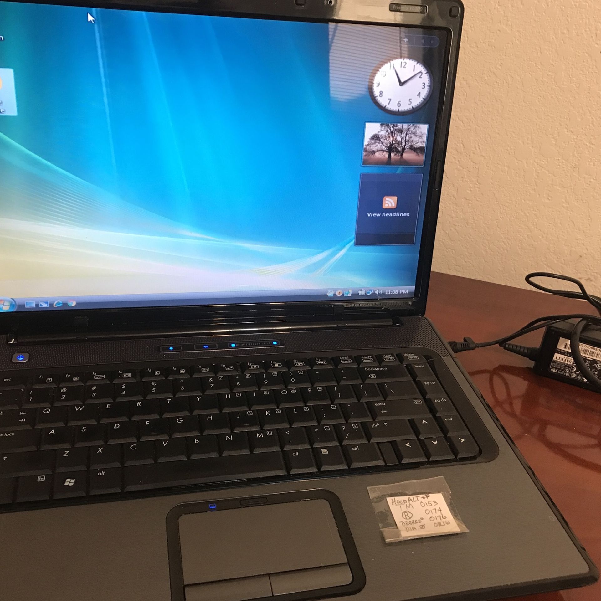 Compaq Laptop Very Old 2005