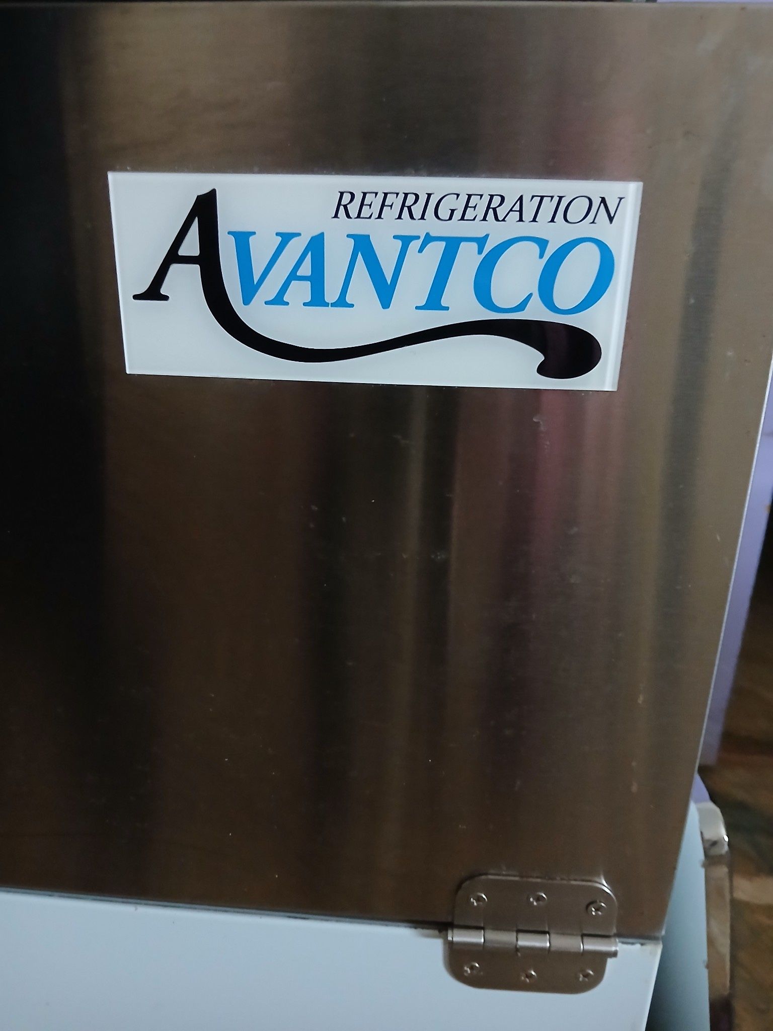 avantco mc58-ac 58 school milk cooler 58”