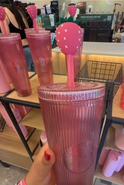 Starbucks pink collection 2026