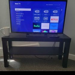45' Roku Smart TV With Remote 