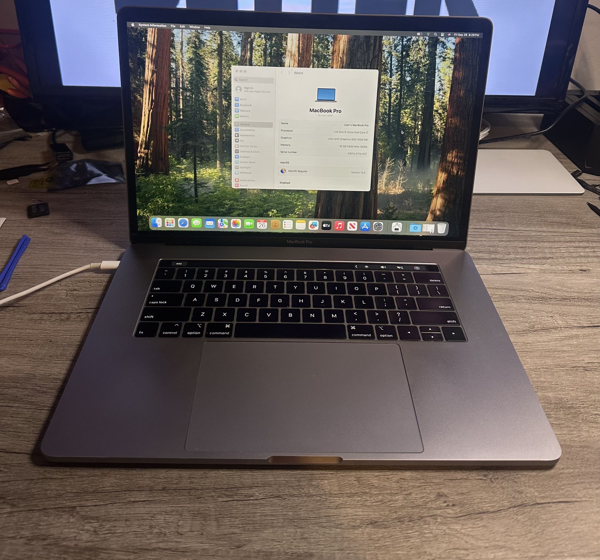 2019 15” MacBook Pro: 2.6Ghz 6 Core i7, 16GB, 256GB
