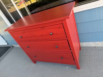 Dresser