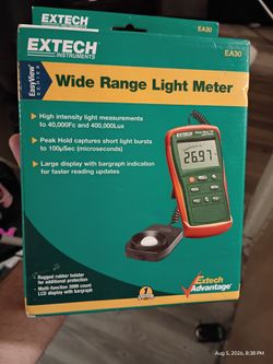 New Extech EA30 EasyView Wide Range Light Meter - Factory Sealed BoxSpecs