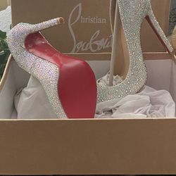 Gorogous Rhinestone Red Bottom Shoes !