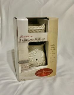 Fragrance Warmer  (NEW in box )