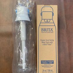 Brita Premium Water Filtering Bottle 26 oz with filter  New!