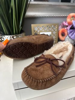 UGG LOAFER