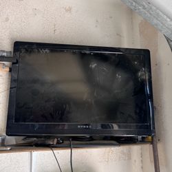 32 Inch Dynex Flat Screen Works Perfect! 
