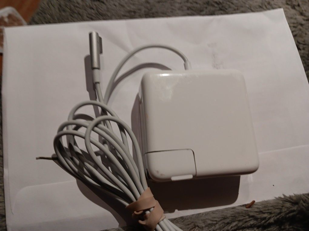 MacBook Charger