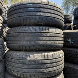 225 50 18 Vendo Un Set De Llantas Usadas En Excelente Condición Marca PIRELLI 