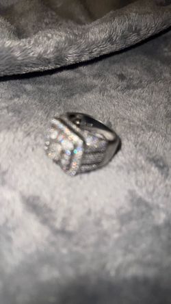 Diamond ring
