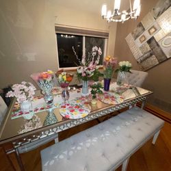 Dinning Room Table With  4 Chairs And Bench