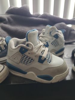 Toddler Shoes 5 & 5.5 C