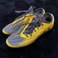 Under Armour Magnético Cleats Size 8
