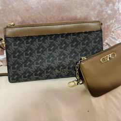 Micheal Kors Small Cross Body And Wallet Pouch 