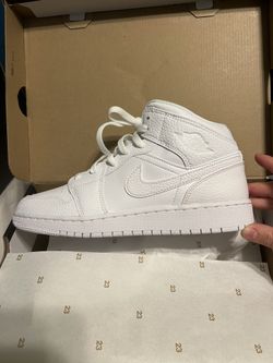 Jordan 1 Mids